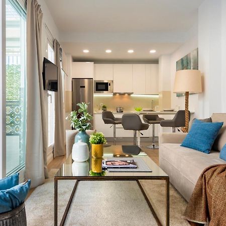 Genteel Home Banos Sevilla Bagian luar foto