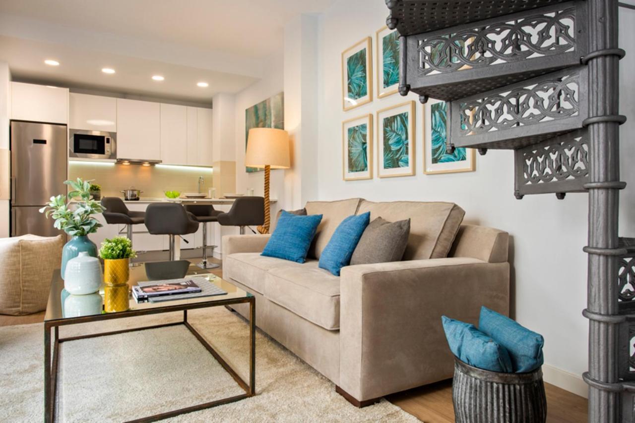 Genteel Home Banos Sevilla Bagian luar foto